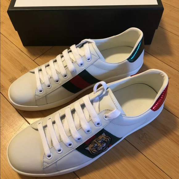 gucci ace tiger black
